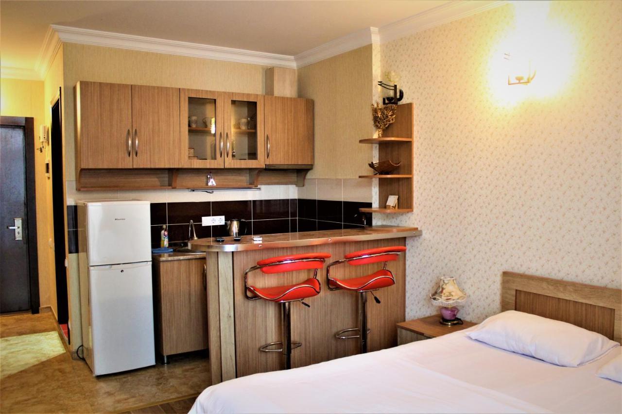 Orbi Lux Apartment Батуми Экстерьер фото