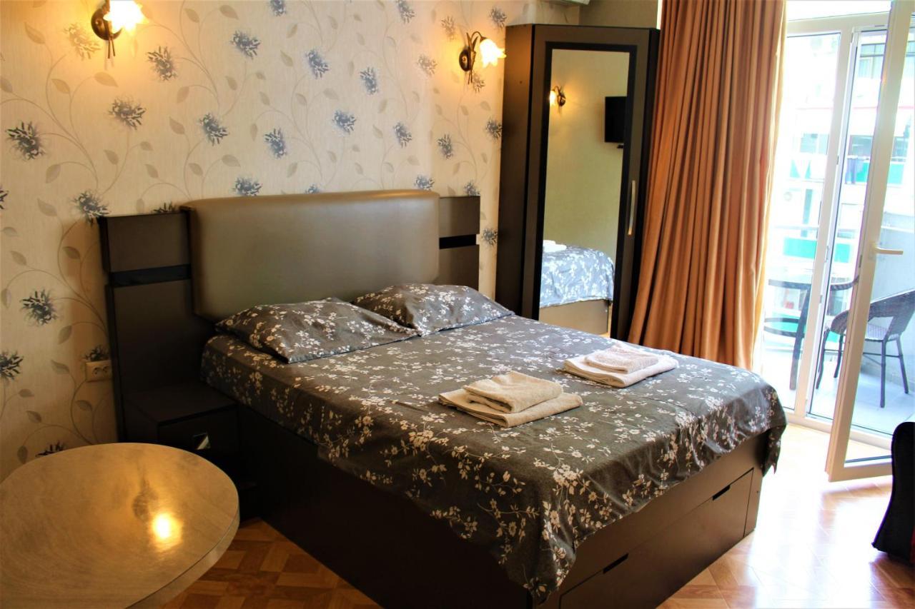 Orbi Lux Apartment Батуми Экстерьер фото