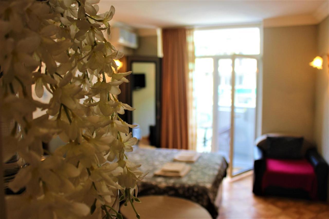 Orbi Lux Apartment Батуми Экстерьер фото