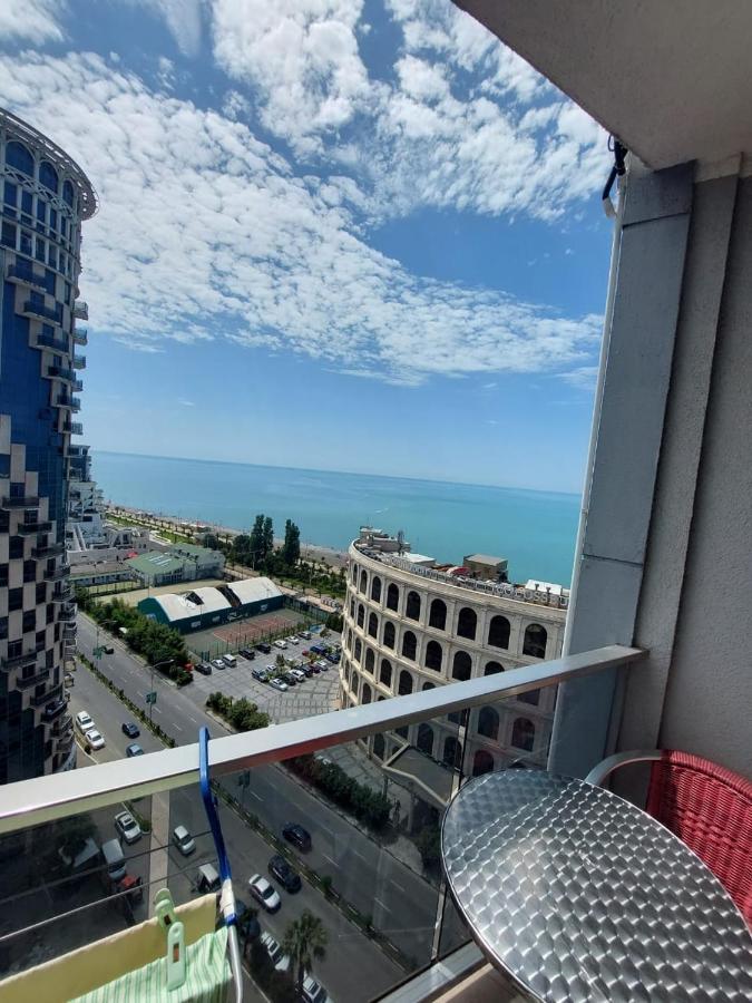 Orbi Lux Apartment Батуми Экстерьер фото